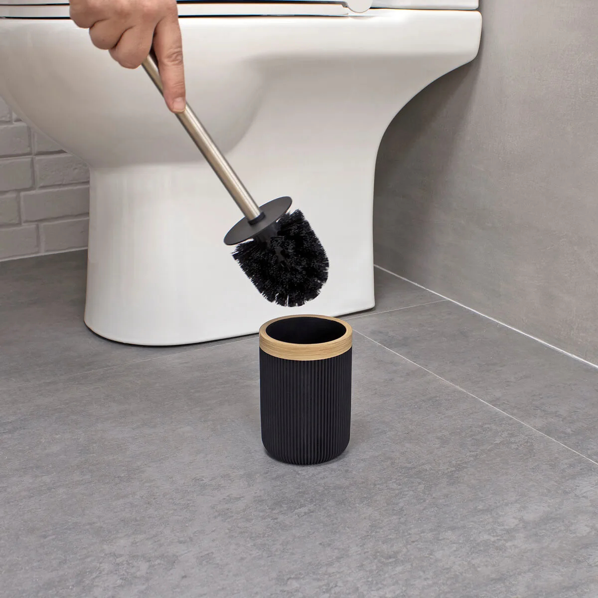 cepillo escobilla para wc negro mate y madera desert