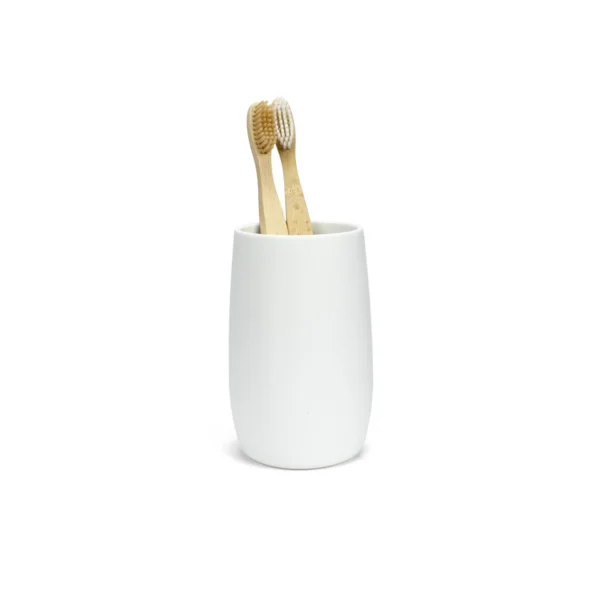 vaso con cepillos para baño blanco