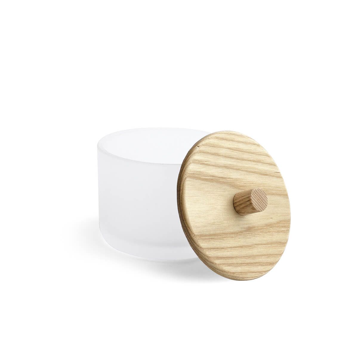 Algodonera de baño de cristal mate con tapa de madera retirada, mostrada abierta sobre fondo blanco