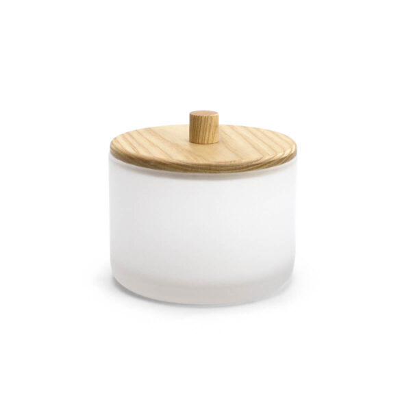 Algodonera de baño de cristal mate con tapa de madera sobre fondo blanco